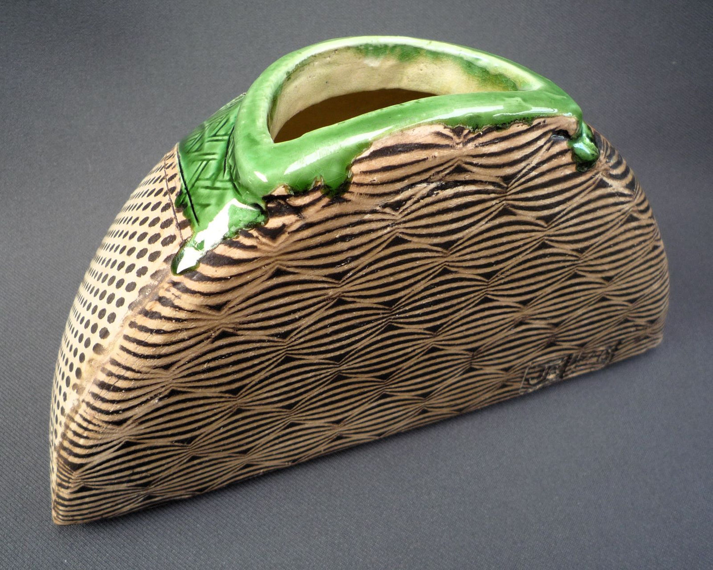 John Bedding Burnished Earthenware Pot