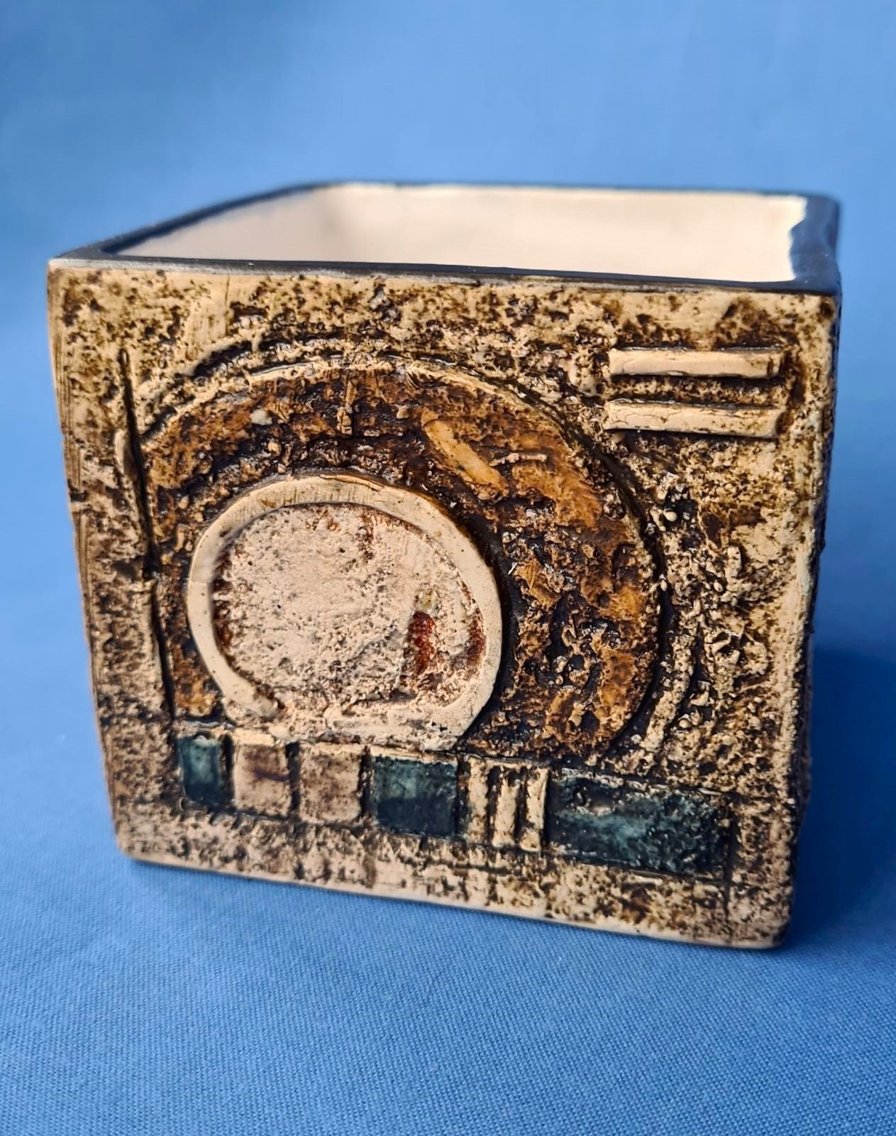 Troika Pottery Cube by Linda Taylor