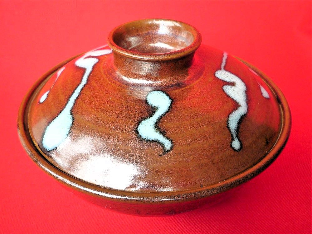 Winchcombe Pottery Ray Finch Lidded Vessel