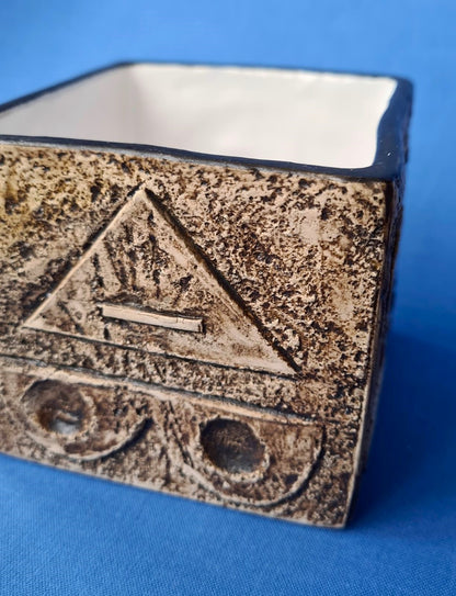 Troika Pottery Cube by Linda Taylor